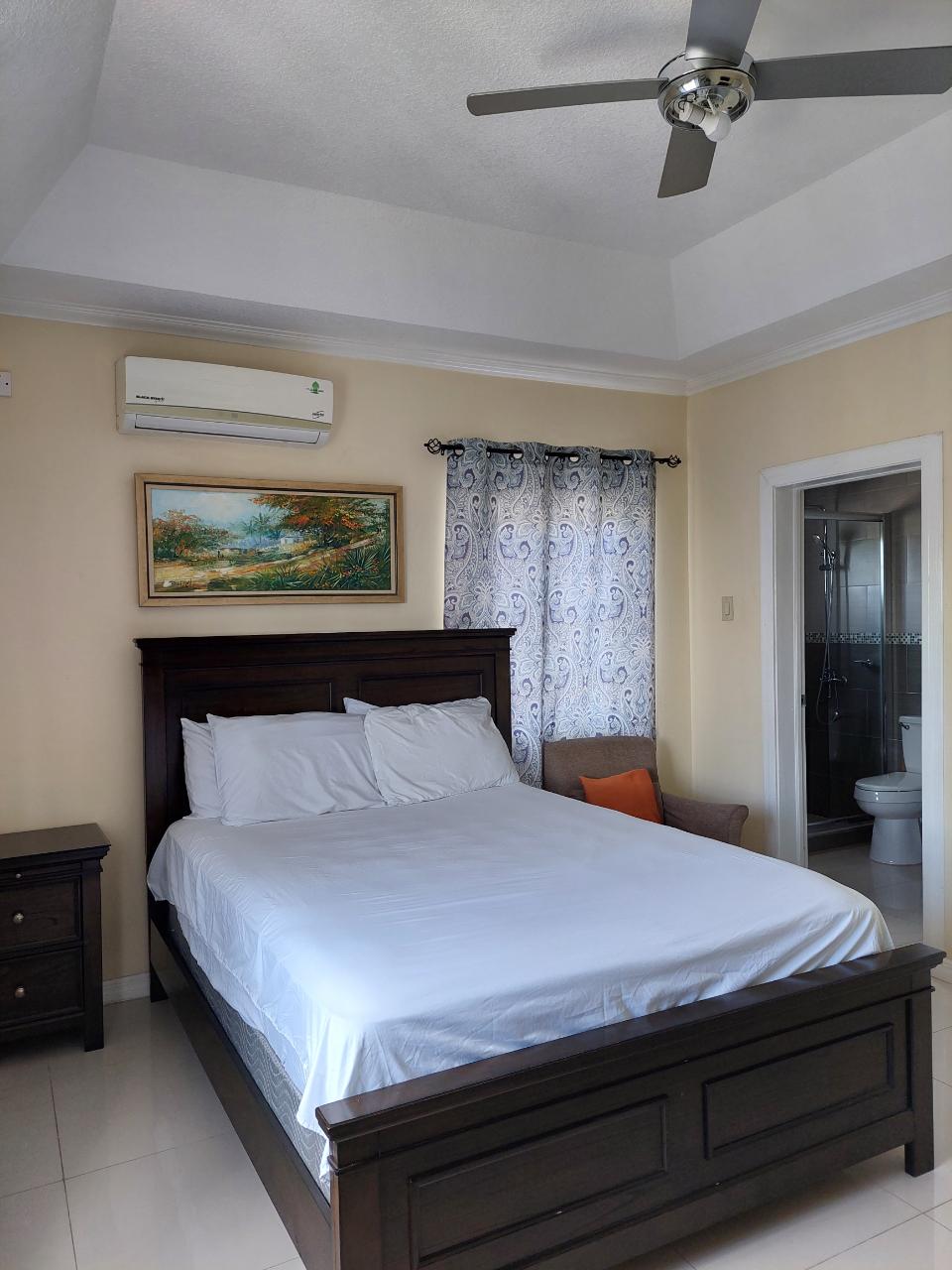 Luxury-2-Bedroom-Apartment-for-Rent-in-Kingston-6-Jamaica Twenty-Fifth image of 5-8 Sandhurst Avenue in Kingston 6, St. Andrew, Jamaica - property is For Rent