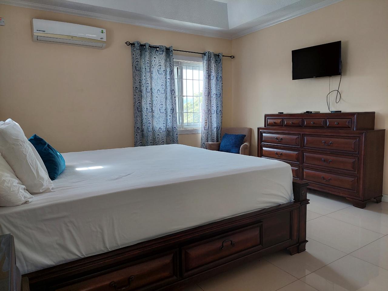 Luxury-2-Bedroom-Apartment-for-Rent-in-Kingston-6-Jamaica Thirtieth image of 5-8 Sandhurst Avenue in Kingston 6, St. Andrew, Jamaica - property is For Rent