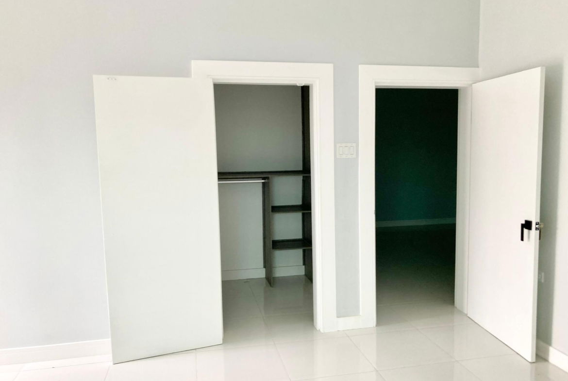 Luxury-2-Bedroom-Apartment-for-Rent-in-Kingston-6-Salisbury-Tower-‘Pure Eighth image of 12-2 Salisbury Avenue in Kingston 6, St. Andrew, Jamaica - property is For Rent