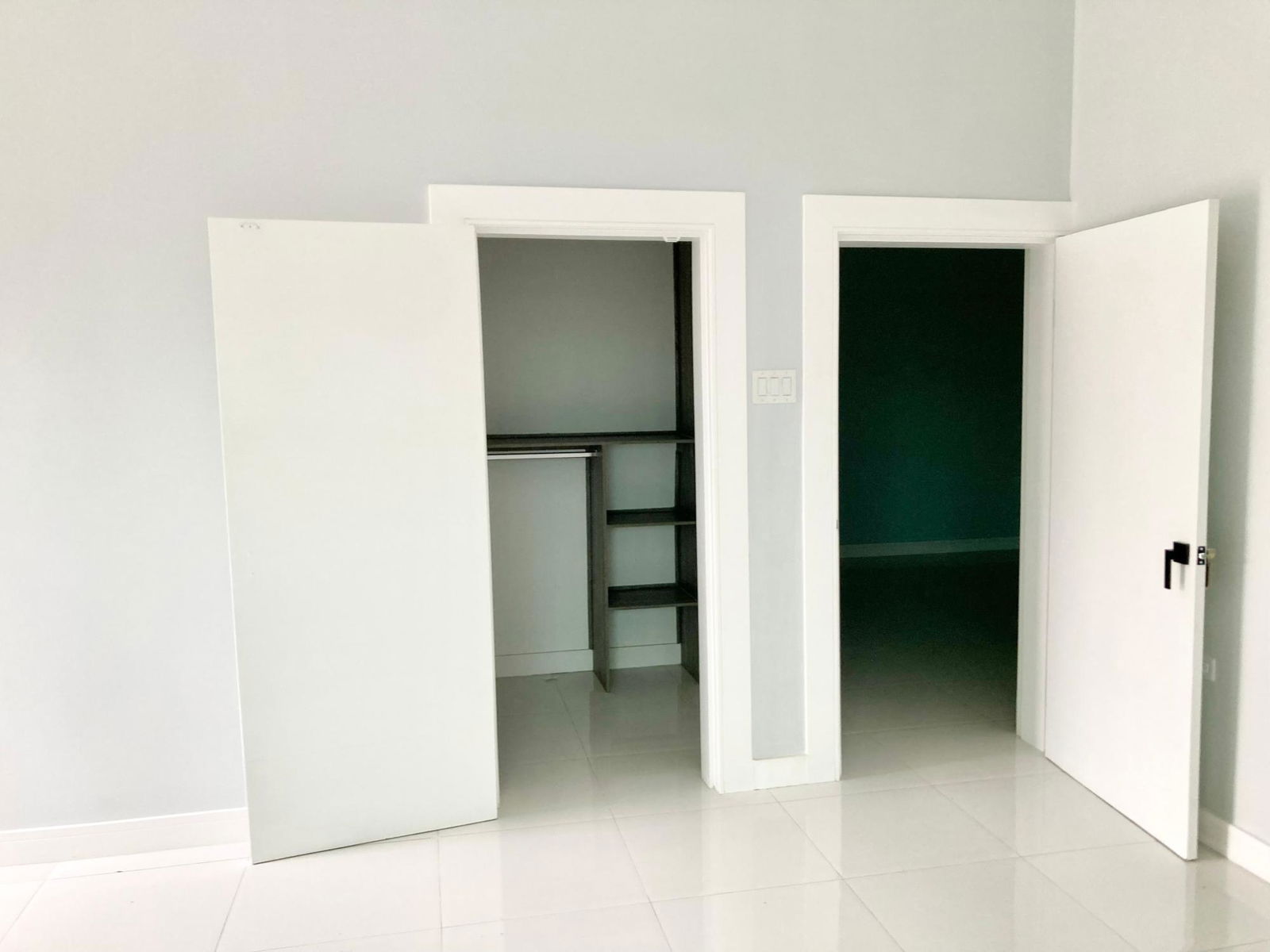 Luxury-2-Bedroom-Apartment-for-Rent-in-Kingston-6-Salisbury-Tower-‘Pure Eighth image of 12-2 Salisbury Avenue in Kingston 6, St. Andrew, Jamaica - property is For Rent