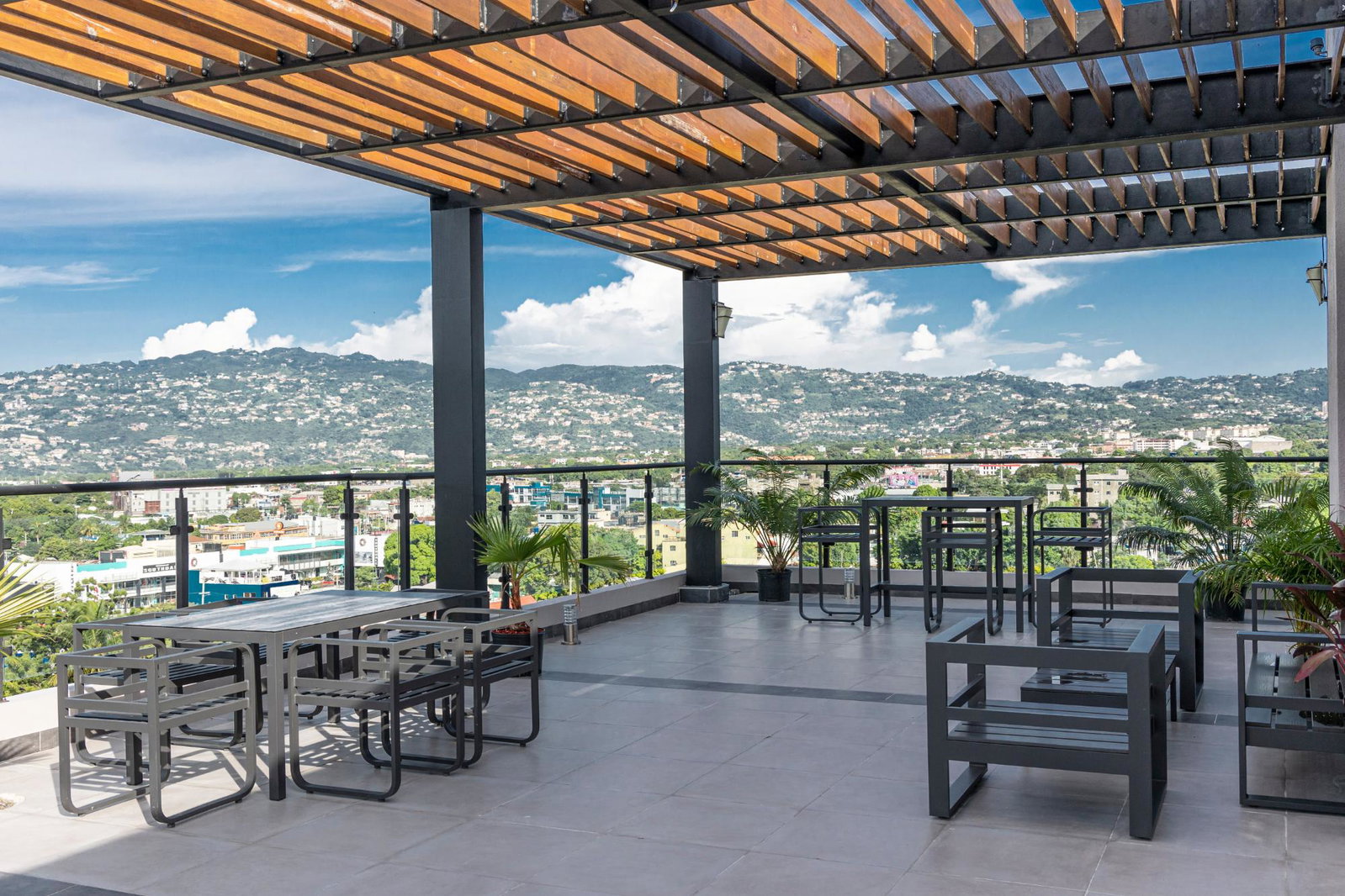 Twelfth image of 204-28 Waterloo Avenue in Kingston 10, St. Andrew, Jamaica - property is For Rent