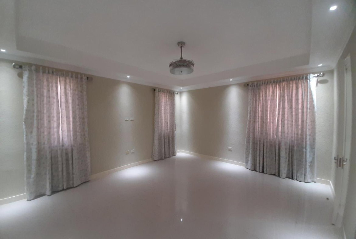 Twelfth image of Lot #9 Liguanea Avenue, Kingston in Kingston 6, St. Andrew, Jamaica - property is For Rent