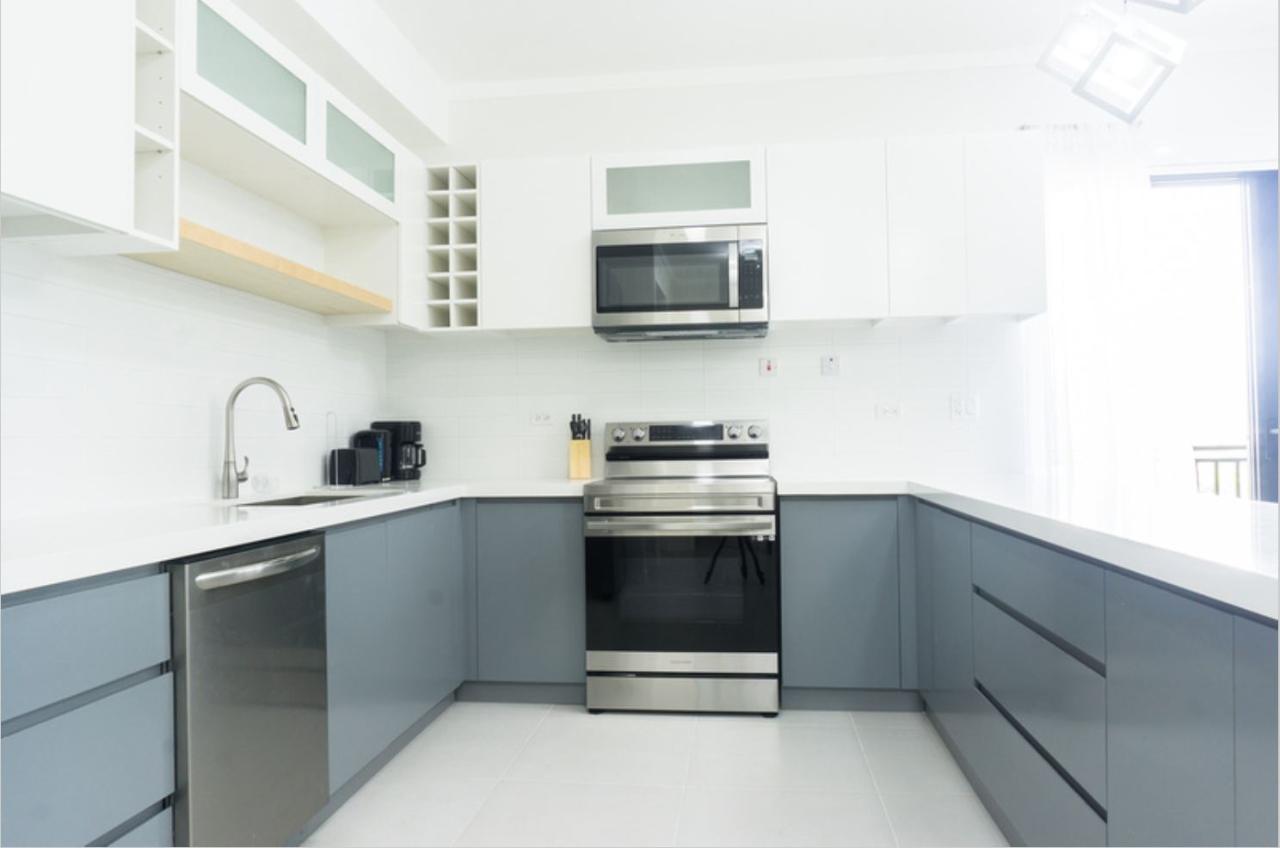 Luxury-2-Bedroom-Apartment-for-Rent-in-New-Kingston-VIA-High-Rise Ninth image of 801-21 Braemar Avenue, Kingston in Kingston 5, St. Andrew, Jamaica - property is For Rent