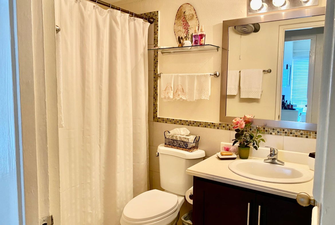 Seventh image of 23c-44 Trafalgar Road in Kingston 10, St. Andrew, Jamaica - property is For Sale