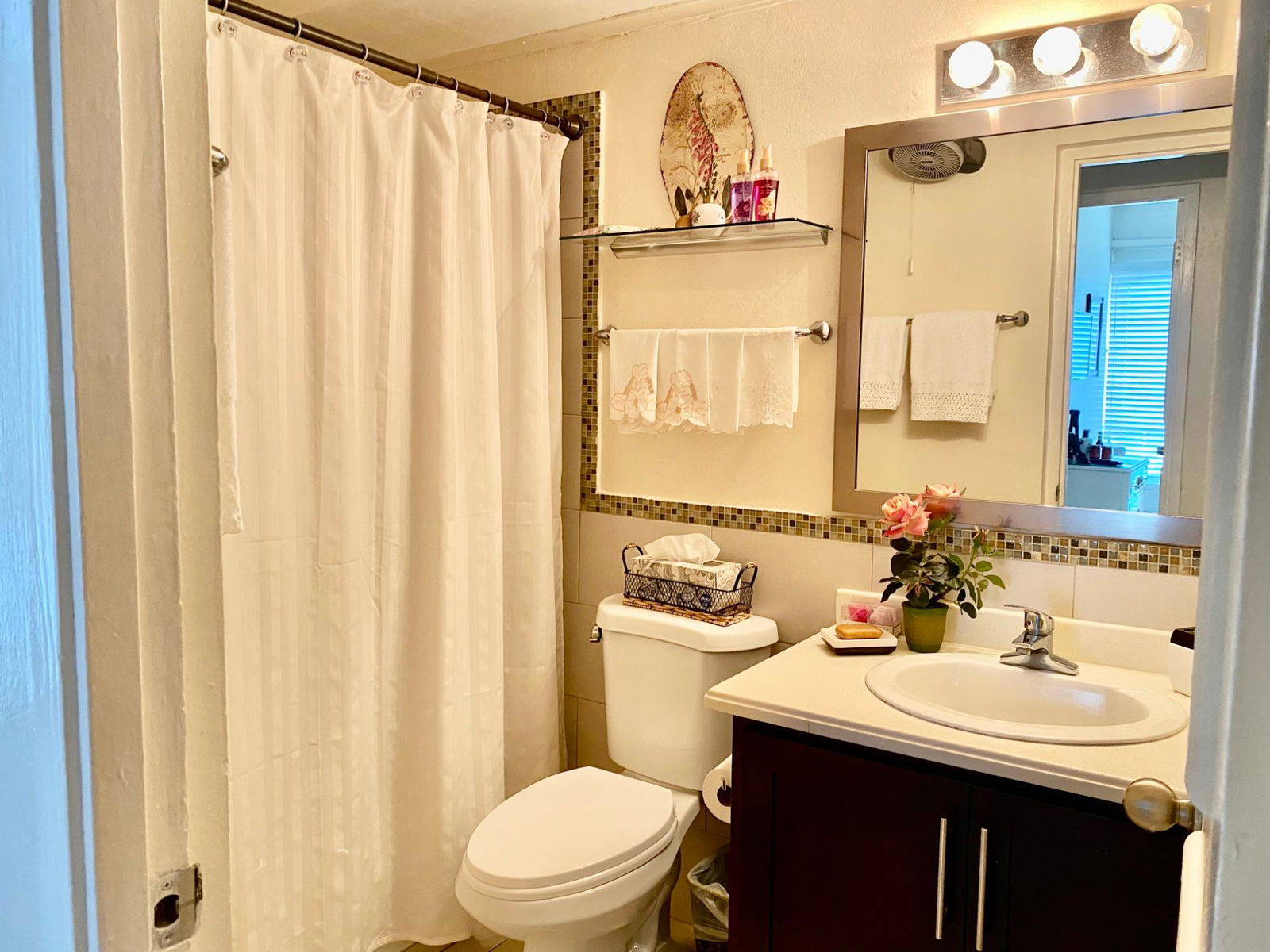 Seventh image of 23c-44 Trafalgar Road in Kingston 10, St. Andrew, Jamaica - property is For Sale