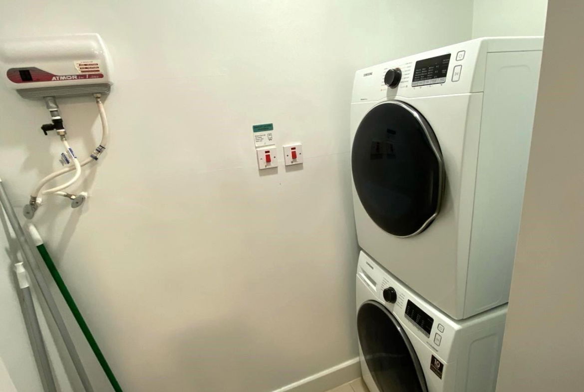 Eleventh image of 404-11a Waterloo Road in Kingston 10, St. Andrew, Jamaica - property is For Sale