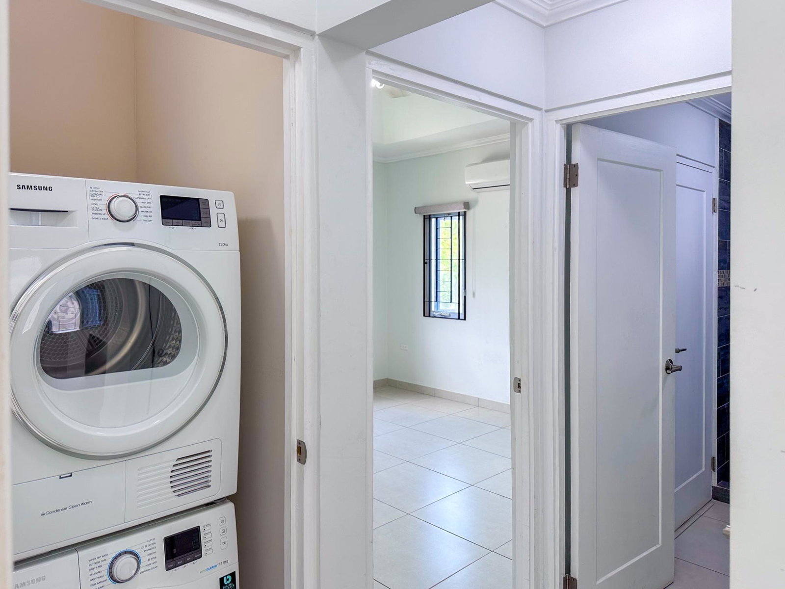 Luxury-2-Bedroom-Apartment-for-Sale-in-Kingston-The-Pordoi Thirteenth image of 13e-16a Garden Close in Kingston 8, St. Andrew, Jamaica - property is For Sale