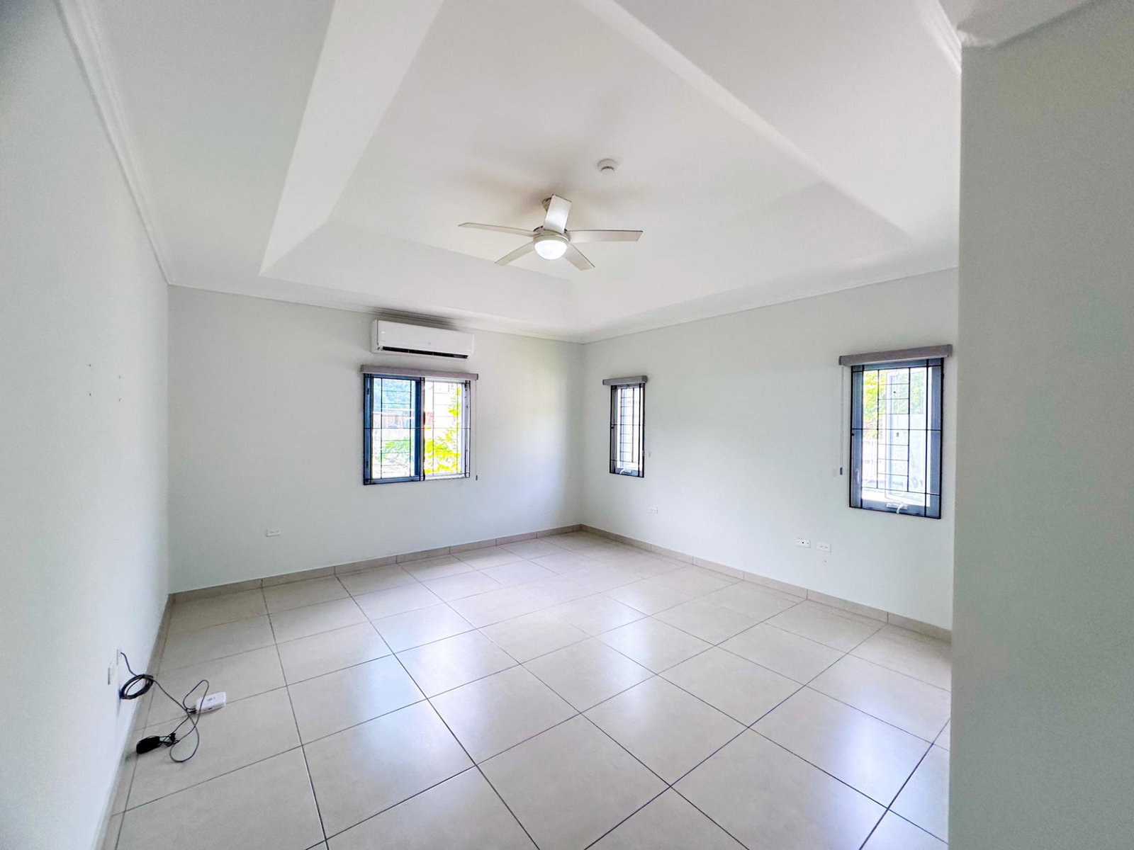 Luxury-2-Bedroom-Apartment-for-Sale-in-Kingston-The-Pordoi Ninth image of 13e-16a Garden Close in Kingston 8, St. Andrew, Jamaica - property is For Sale