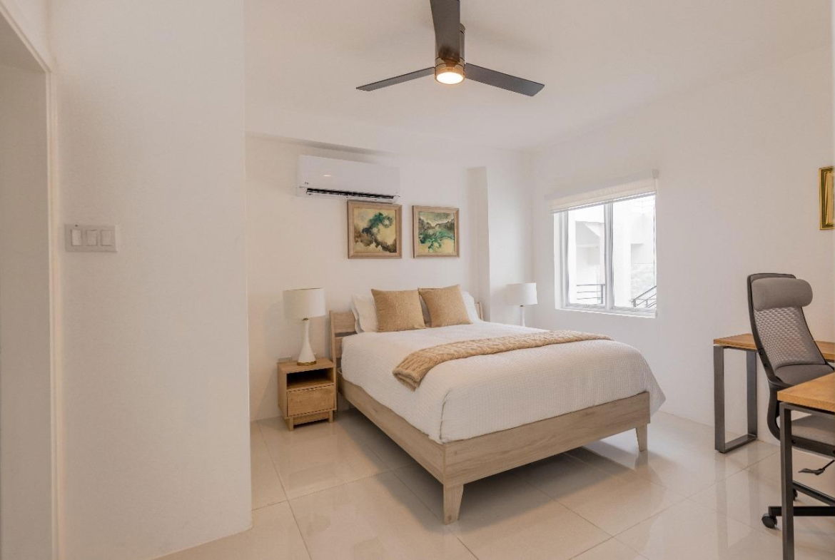 Eleventh image of 10-1 Skyline Close in Jacks Hill, St. Andrew, Jamaica - property is For Sale