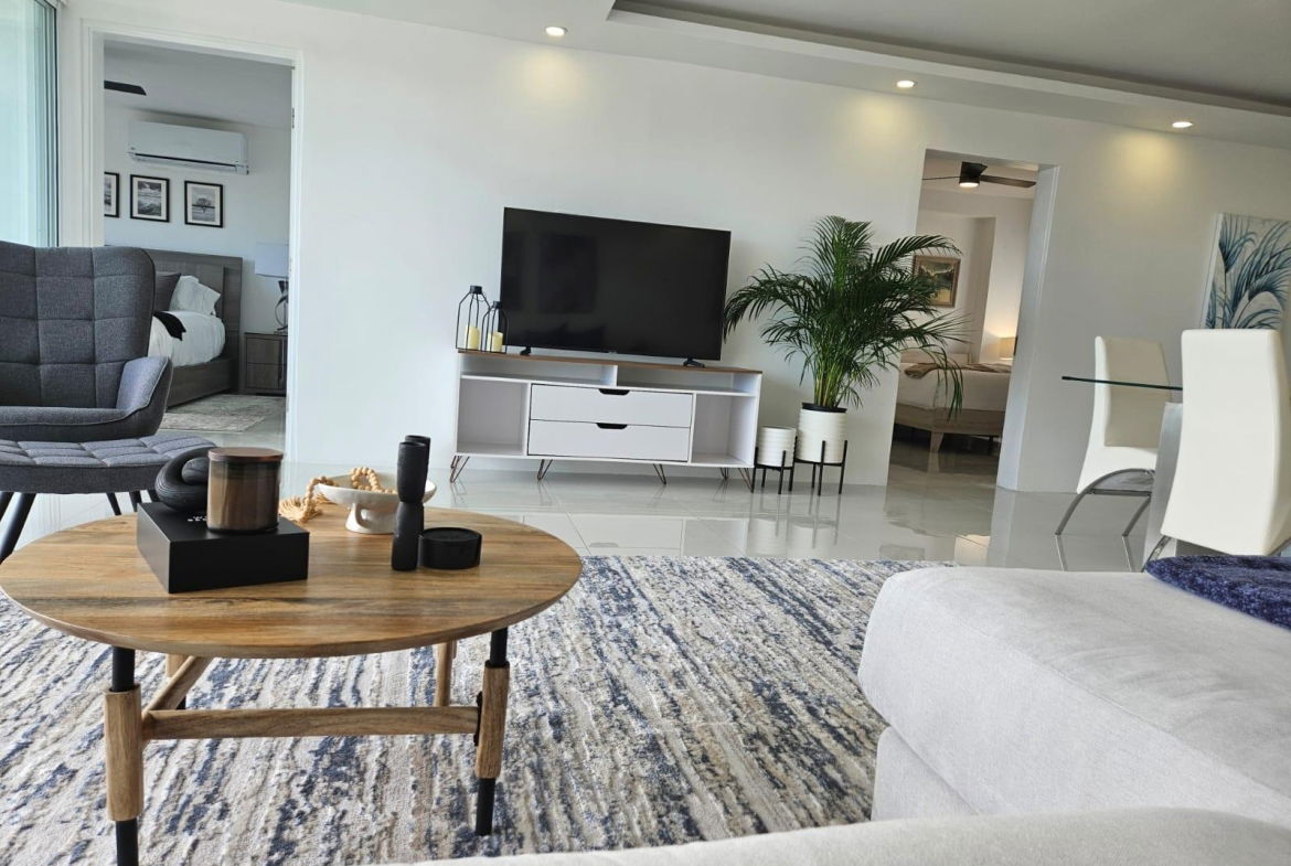 Seventh image of 10-1 Skyline Close in Jacks Hill, St. Andrew, Jamaica - property is For Sale