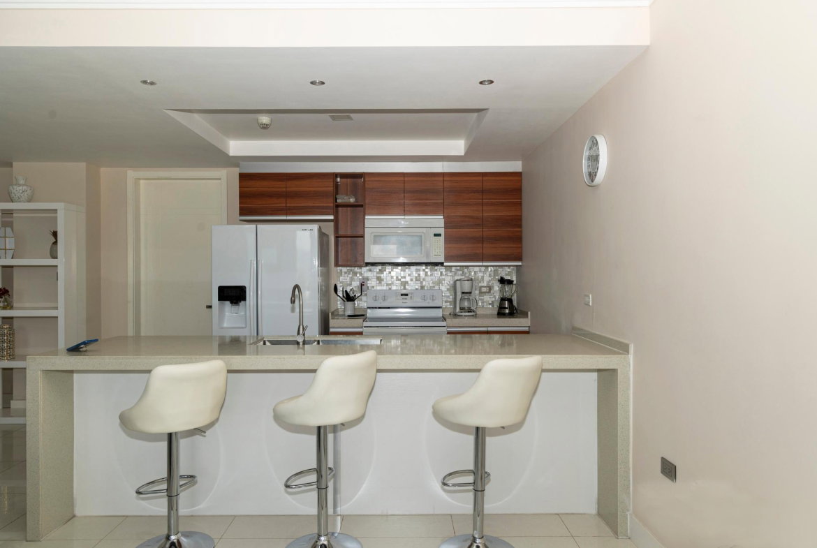 Seventh image of 902-20 South Avenue in Kingston 10, St. Andrew, Jamaica - property is For Sale