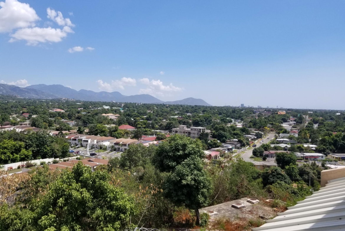 Eleventh image of 13-3 Stanley Terrace, Kingston in Kingston 20, St. Andrew, Jamaica - property is For Rent