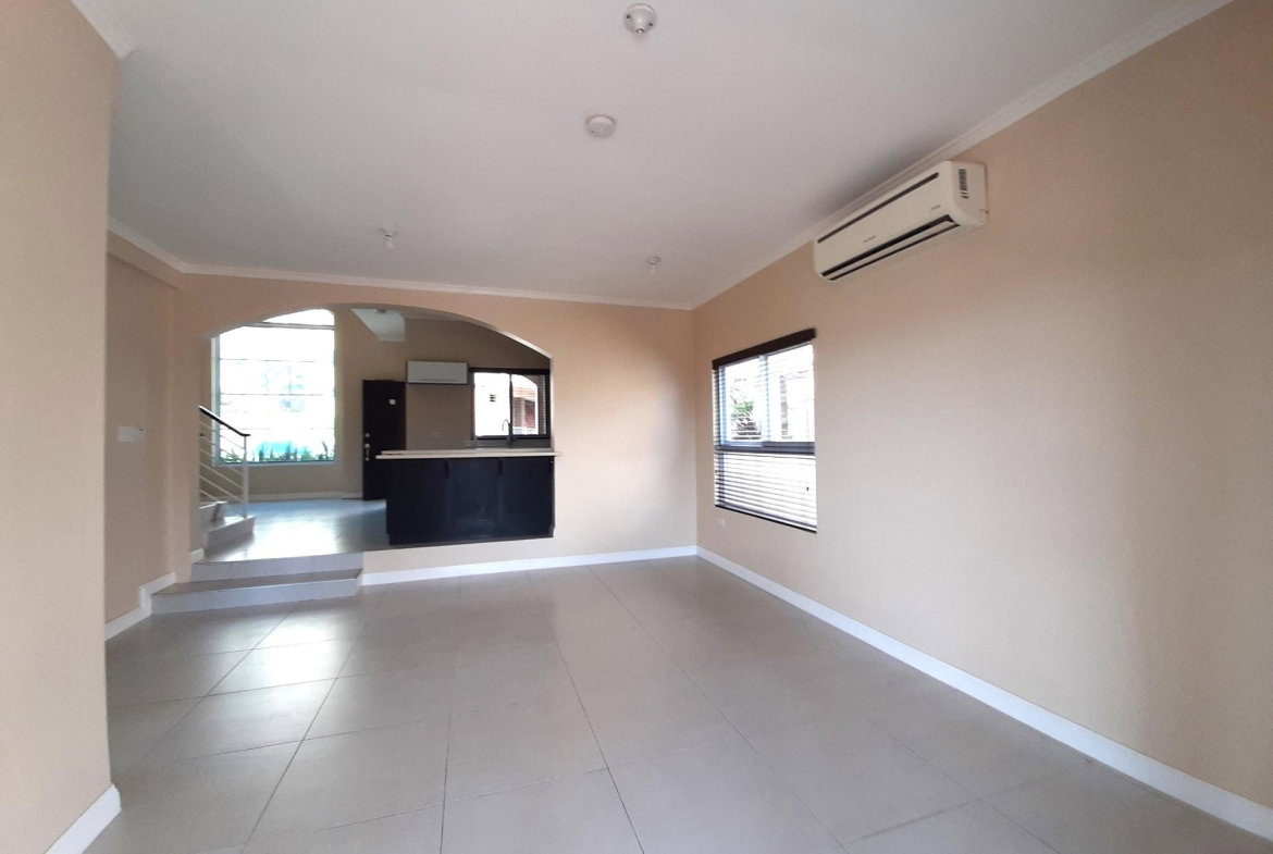 Thirteenth image of 13-3 Stanley Terrace, Kingston in Kingston 20, St. Andrew, Jamaica - property is For Rent