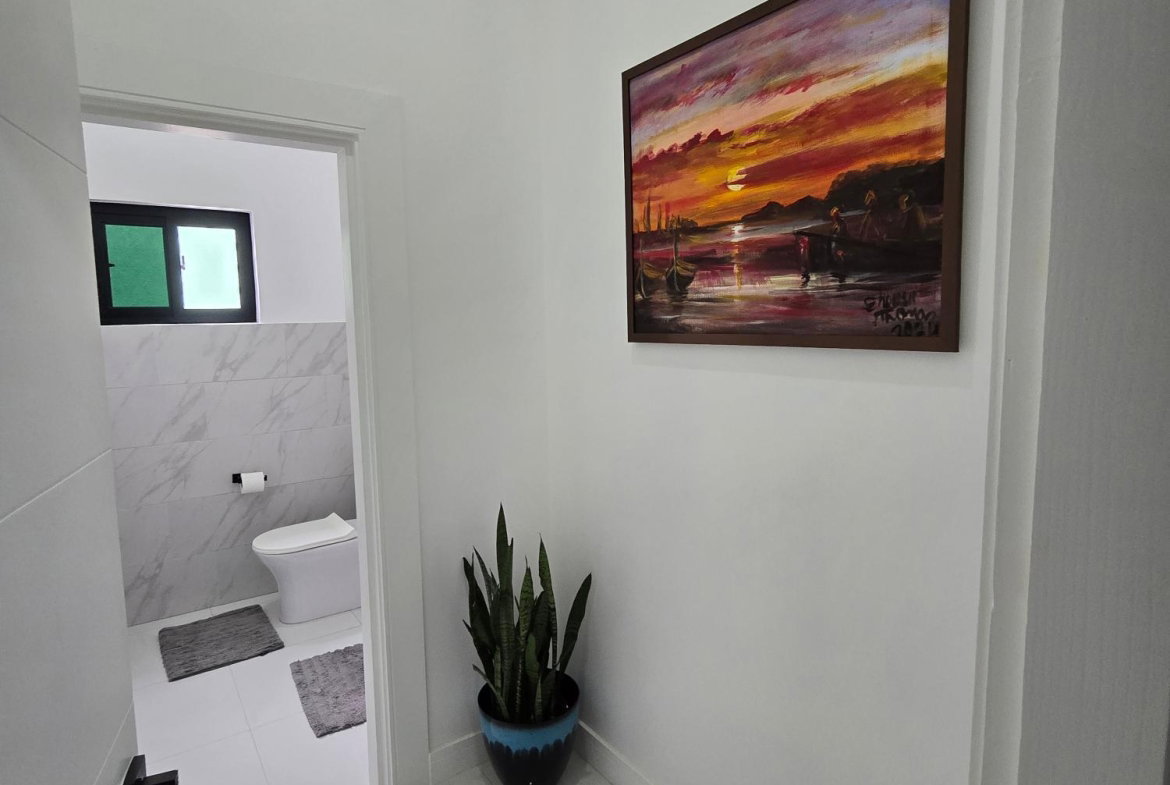 Twelfth image of 1-2 Salisbury Avenue in Kingston 6, St. Andrew, Jamaica - property is For Rent