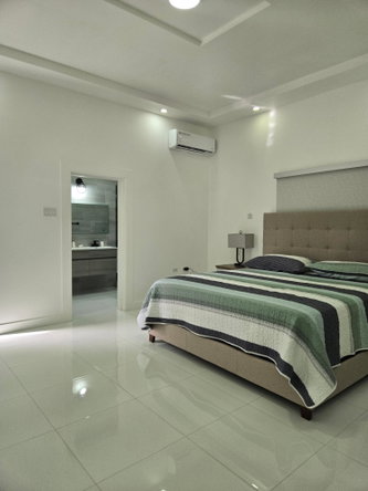 Seventeenth image of 1-2 Salisbury Avenue in Kingston 6, St. Andrew, Jamaica - property is For Rent