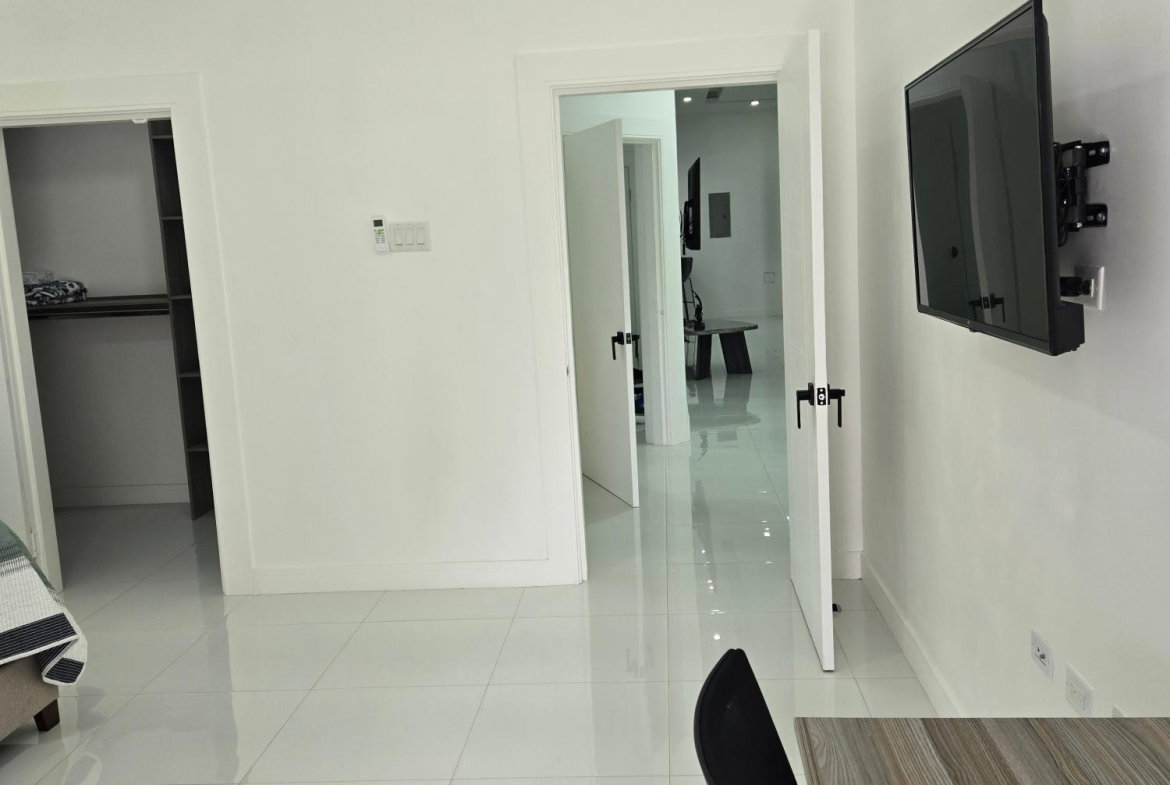 Eighteenth image of 1-2 Salisbury Avenue in Kingston 6, St. Andrew, Jamaica - property is For Rent