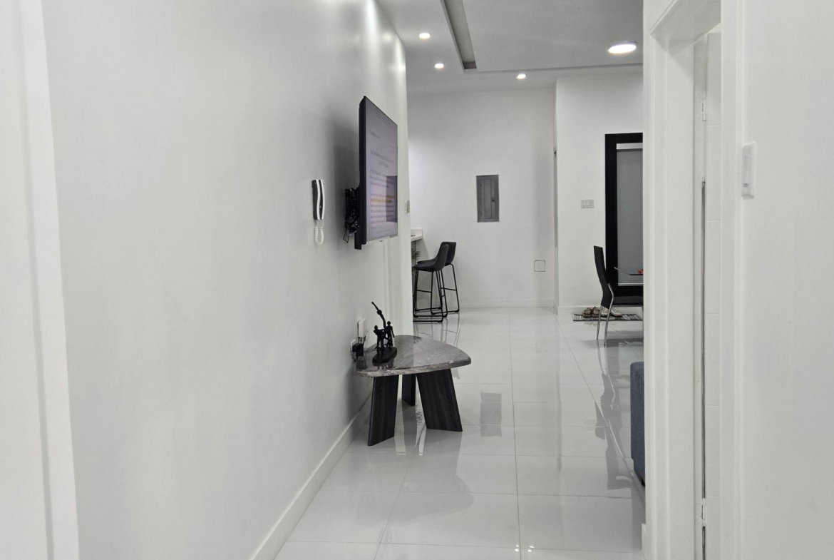 Tenth image of 1-2 Salisbury Avenue in Kingston 6, St. Andrew, Jamaica - property is For Rent