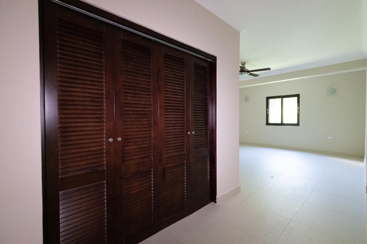 Fourteenth image of 202b-21 Millsborough Avenue in Kingston 6, St. Andrew, Jamaica - property is For Rent