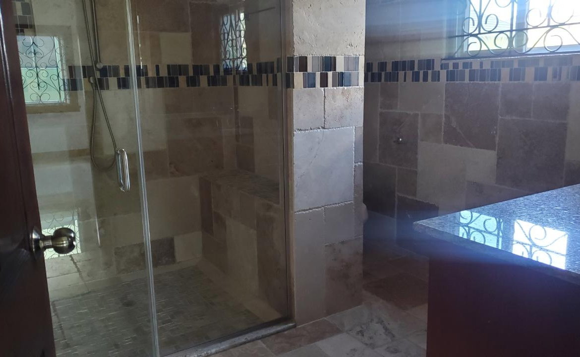 Twelfth image of 40 Charlemont Avenue in Kingston 6, St. Andrew, Jamaica - property is For Rent