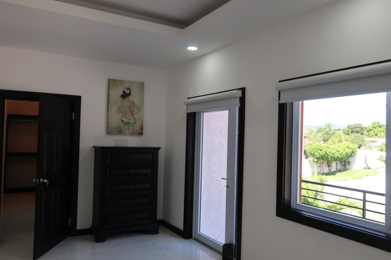 Luxury-3-Bedroom-Apartment-for-Sale-in-Broken-Sound-Jamaica Twenty-Ninth image of 20-16-18 Russell Heights in Kingston 6, St. Andrew, Jamaica - property is For Sale