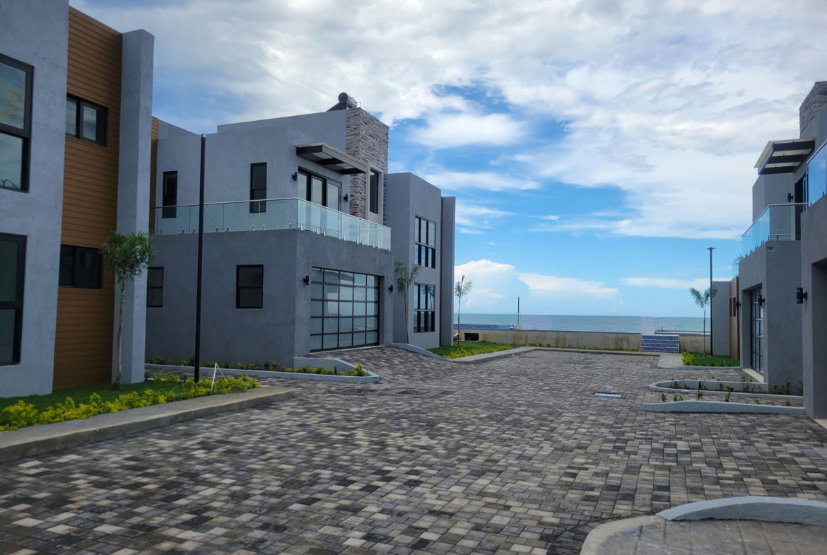 Fourth image of 4-42 Queens Crescent Drive in Discovery Bay, St. Ann, Jamaica - property is For Sale