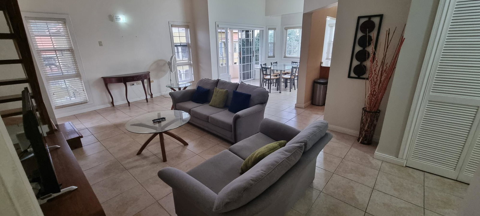 Eleventh image of B5- 11 Seaview Avenue in Kingston 6, St. Andrew, Jamaica - property is For Rent