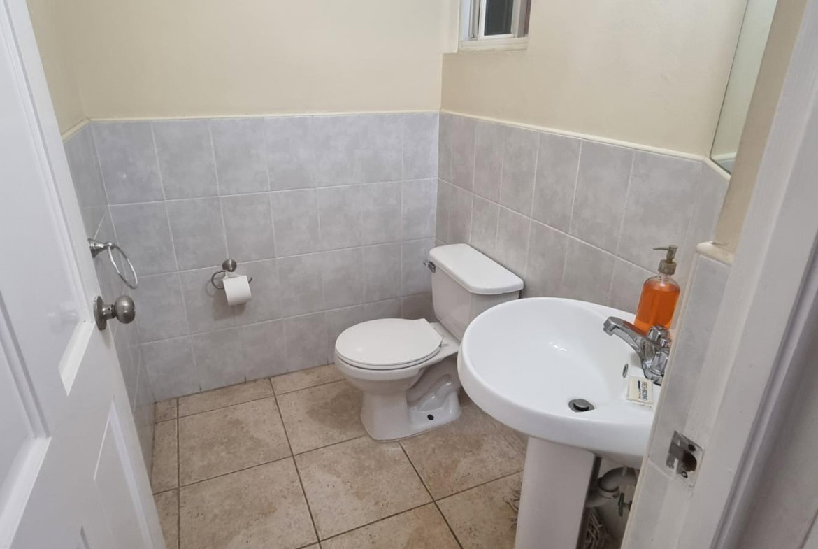 Tenth image of B5- 11 Seaview Avenue in Kingston 6, St. Andrew, Jamaica - property is For Rent