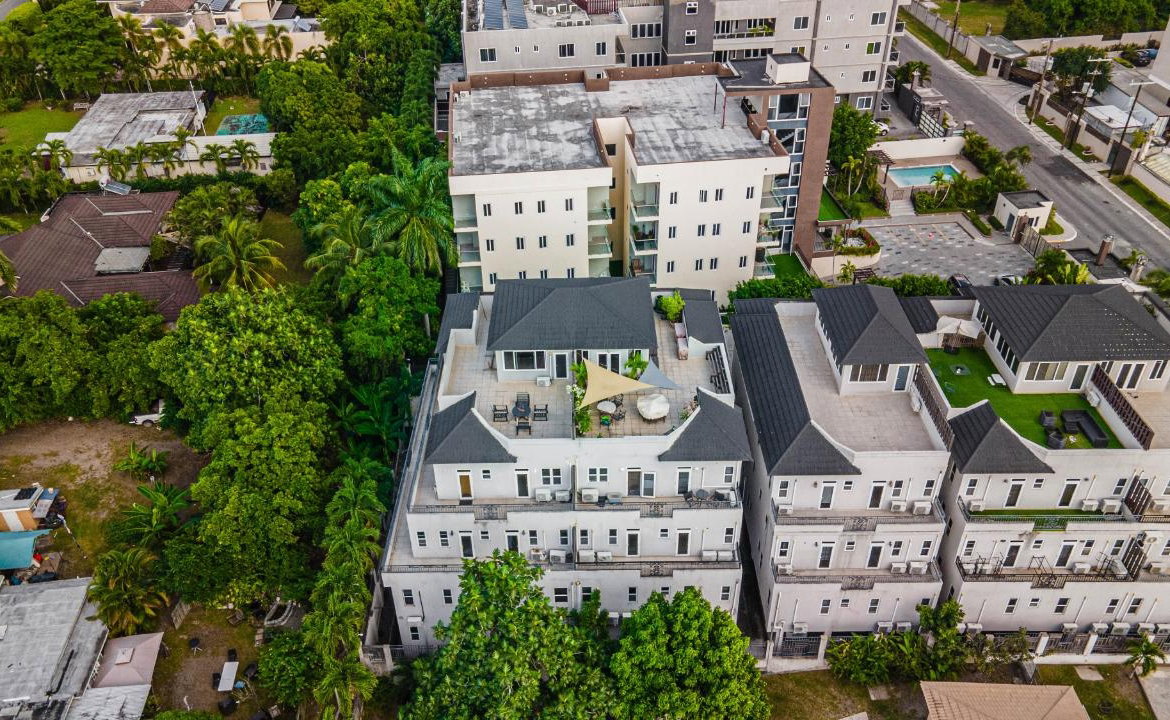 Fourth image of Unit 17-50 Paddington Terrace in Kingston 6, St. Andrew, Jamaica - property is For Rent