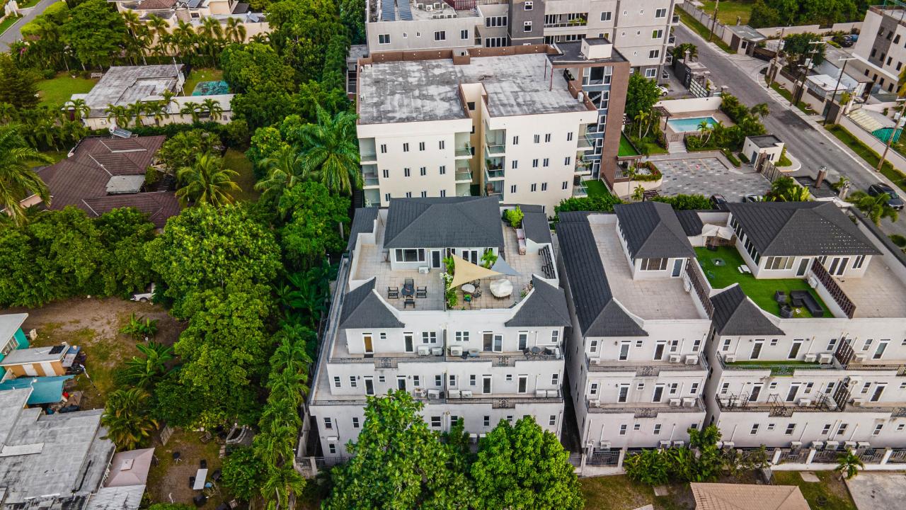 Fourth image of Unit 17-50 Paddington Terrace in Kingston 6, St. Andrew, Jamaica - property is For Rent