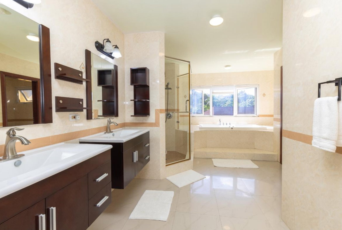 Twenty-Ninth image of B3-121 Crystalcove O/rios st Ann in Ocho Rios, St. Ann, Jamaica - property is For Sale