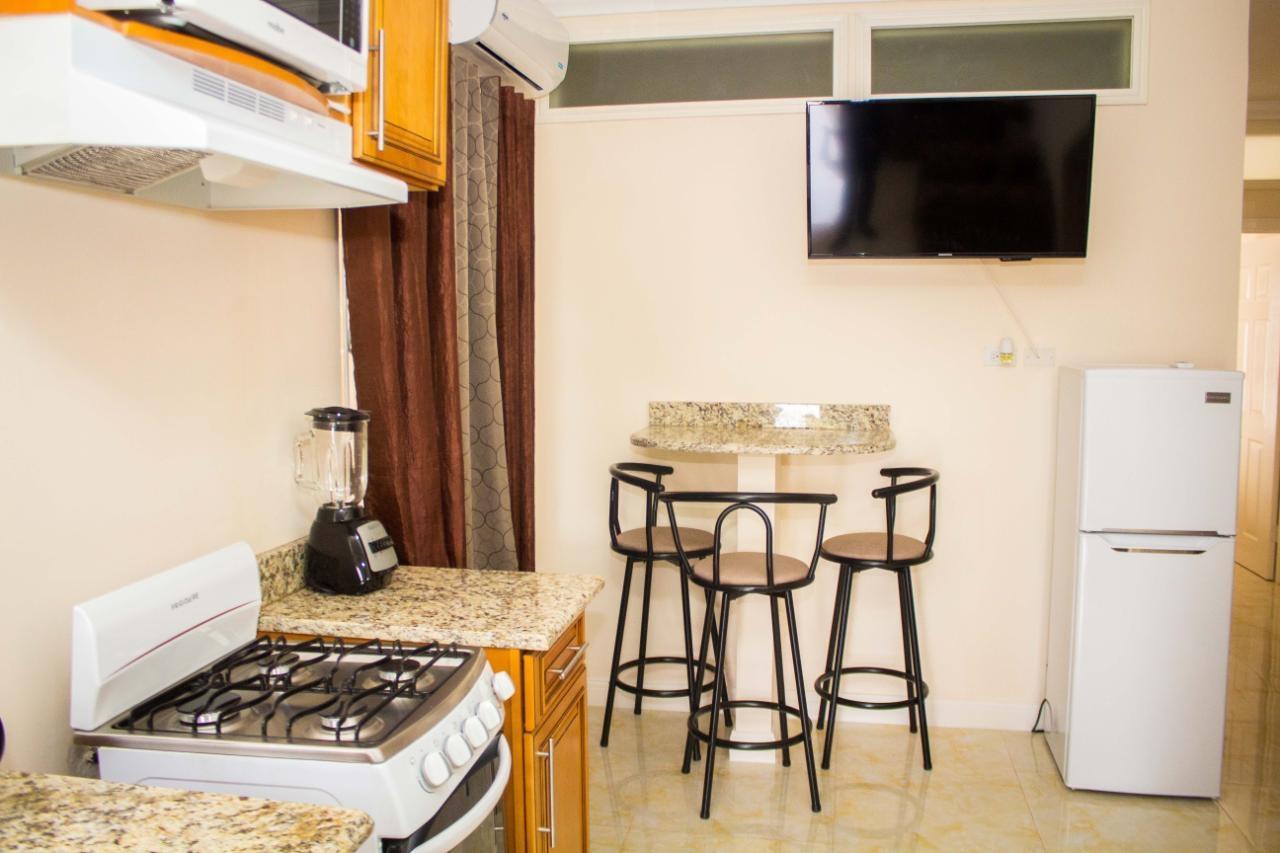 Luxury-4-Bedroom-Condo-for-Sale-in-Ocho-Rios-Jamaica-Palm-View-Estate Fifteenth image of Palm View Estate, Unit# 6 in Ocho Rios, St. Ann, Jamaica - property is For Sale