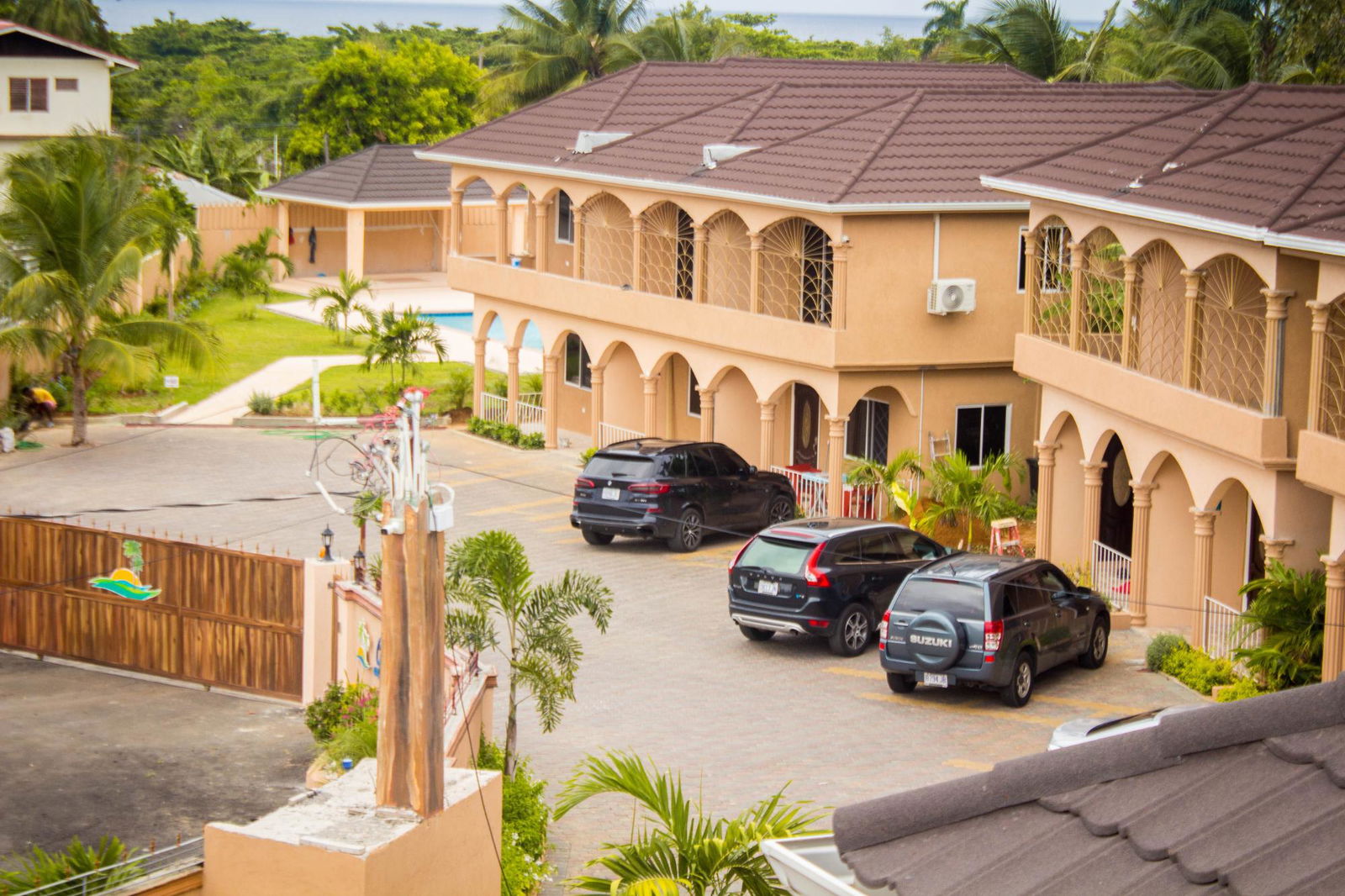 Luxury-4-Bedroom-Condo-for-Sale-in-Ocho-Rios-Jamaica-Palm-View-Estate Seventh image of Palm View Estate, Unit# 6 in Ocho Rios, St. Ann, Jamaica - property is For Sale