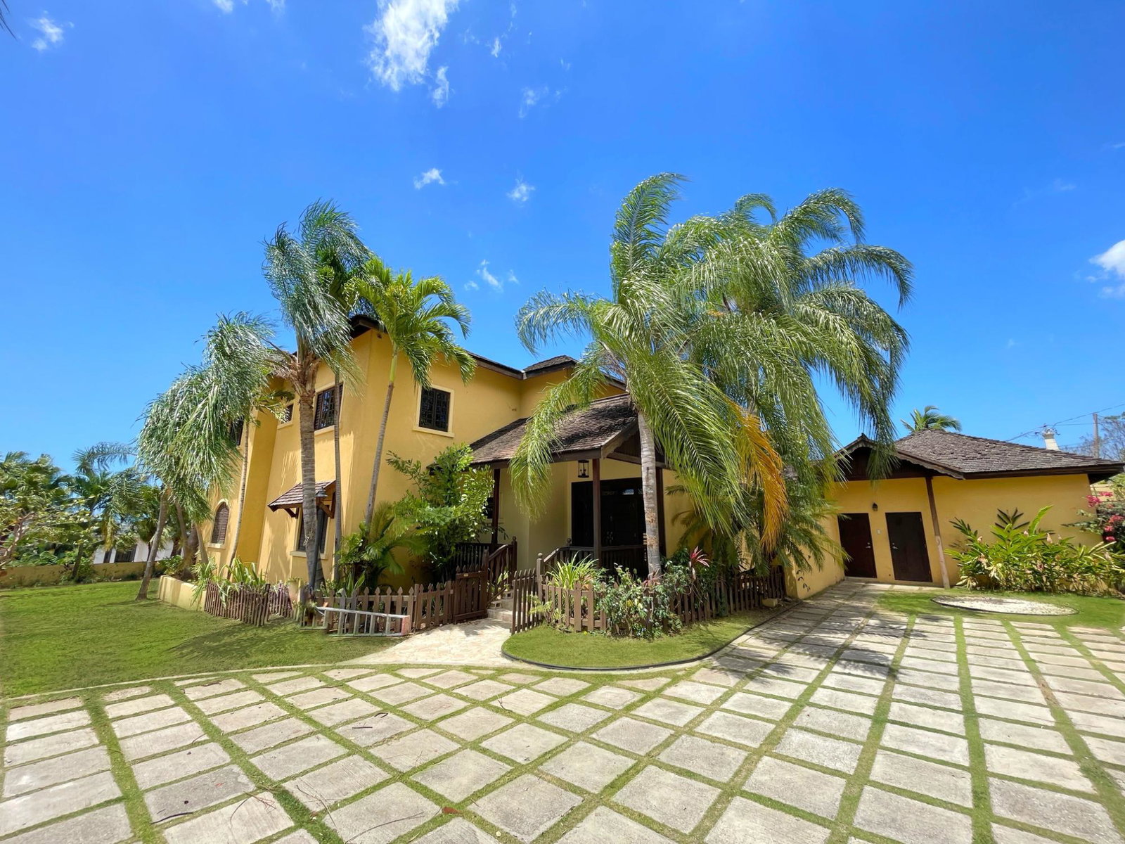 Second image of 2 Plymouth Way in Kingston 6, St. Andrew, Jamaica - property is For Rent