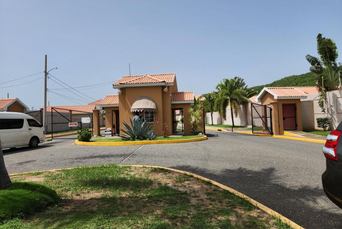 Seventh image of 73, Blk e Odeen Thomas dr in Caymanas Estates, St. Catherine, Jamaica - property is For Sale