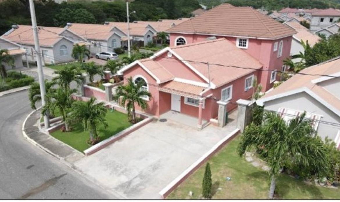 Tenth image of 73, Blk e Odeen Thomas dr in Caymanas Estates, St. Catherine, Jamaica - property is For Sale