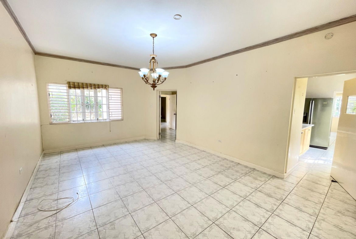 Sixth image of 17 Hyperion in Jacks Hill, St. Andrew, Jamaica - property is For Sale