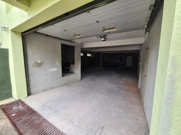 Third image of 5b Oaskshore Road in Kingston 6, St. Andrew, Jamaica - property is For Rent
