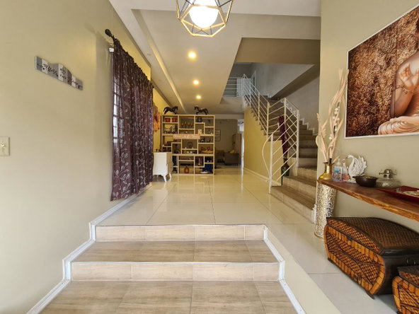 Fifth image of 5b Oaskshore Road in Kingston 6, St. Andrew, Jamaica - property is For Rent