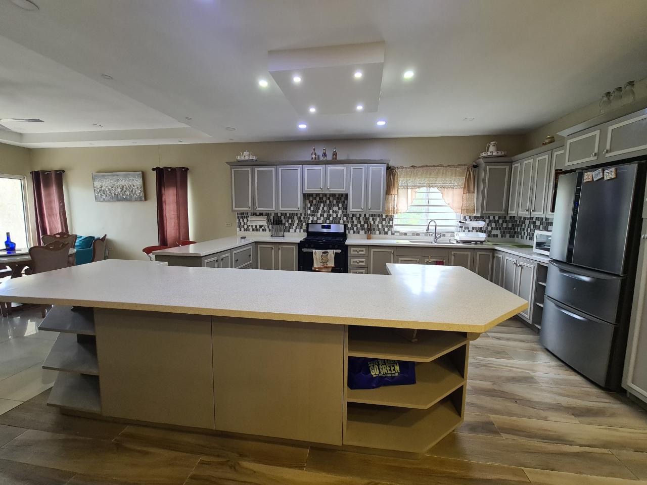 Seventh image of 5b Oaskshore Road in Kingston 6, St. Andrew, Jamaica - property is For Rent