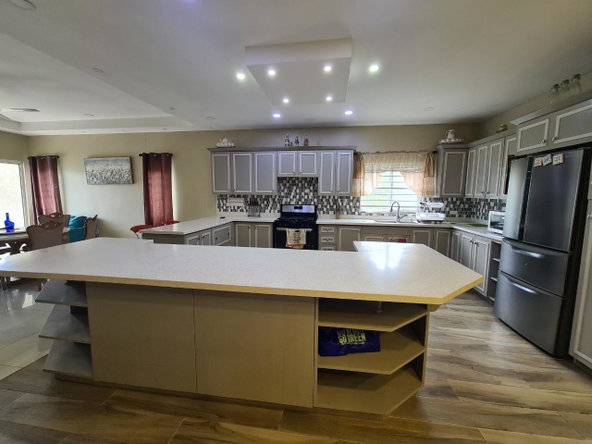 Seventh image of 5b Oaskshore Road in Kingston 6, St. Andrew, Jamaica - property is For Rent
