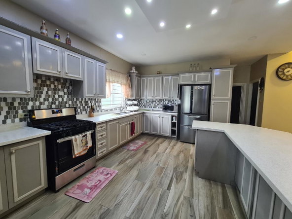 Eighth image of 5b Oaskshore Road in Kingston 6, St. Andrew, Jamaica - property is For Rent