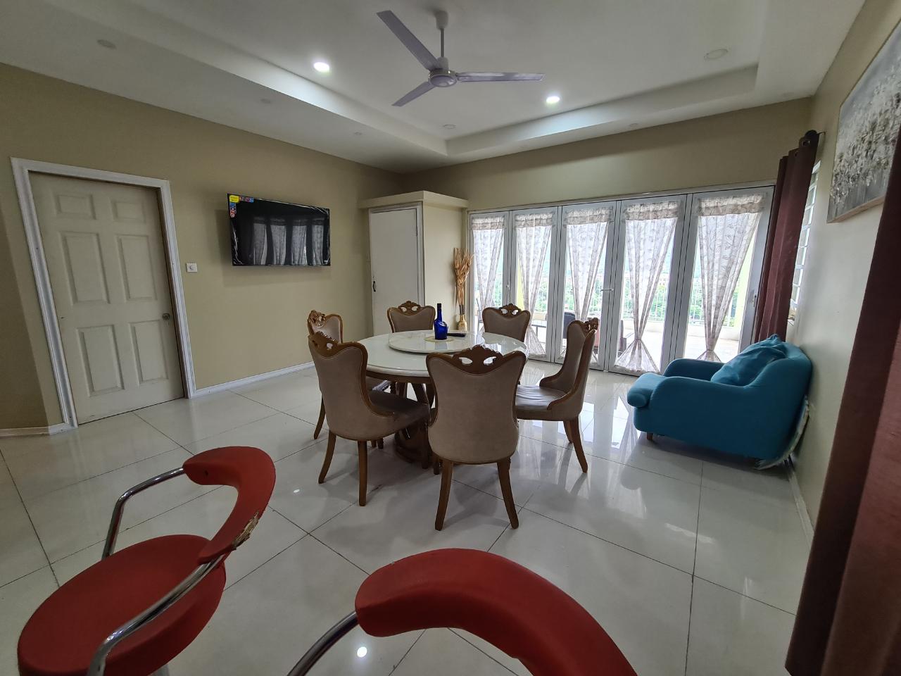 Ninth image of 5b Oaskshore Road in Kingston 6, St. Andrew, Jamaica - property is For Rent