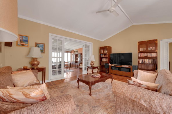 Fourteenth image of 10 Harriman Close in Kingston 6, St. Andrew, Jamaica - property is For Sale