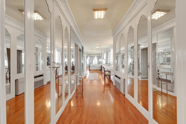Twenty-Second image of 10 Harriman Close in Kingston 6, St. Andrew, Jamaica - property is For Sale