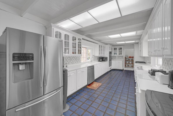 Eighth image of 10 Harriman Close in Kingston 6, St. Andrew, Jamaica - property is For Sale