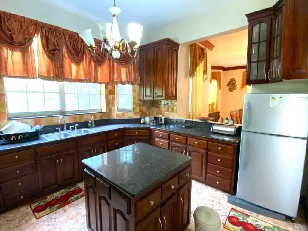 Fifteenth image of 4 Woodland Grove in Red Hills, St. Andrew, Jamaica - property is For Sale