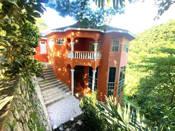 First image of 4 Woodland Grove in Red Hills, St. Andrew, Jamaica - property is For Sale