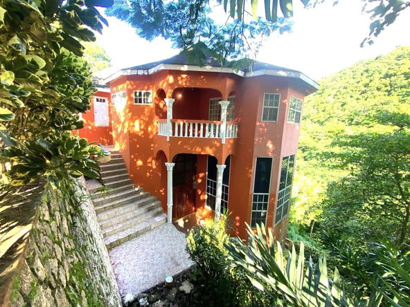 First image of 4 Woodland Grove in Red Hills, St. Andrew, Jamaica - property is For Sale