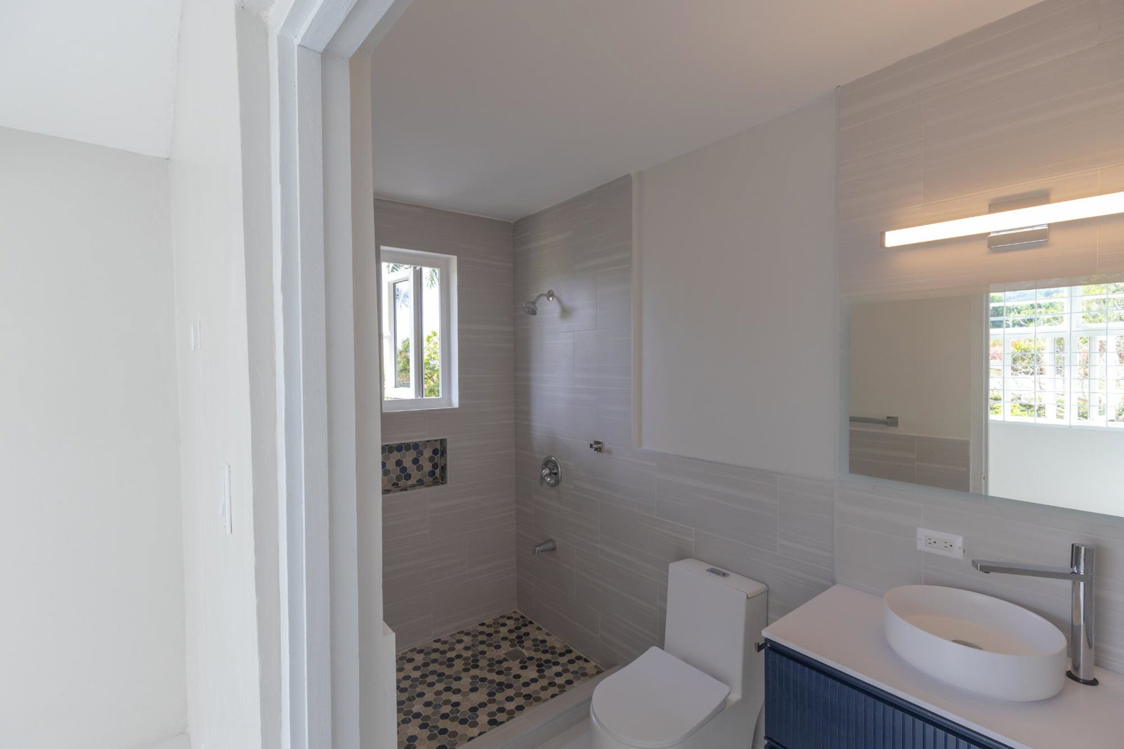 Luxury-5-Bedroom-Home-for-Sale-in-St.-Andrew-Jamaica Fifteenth image of 15 Temple Meade in Kingston 6, St. Andrew, Jamaica - property is For Sale