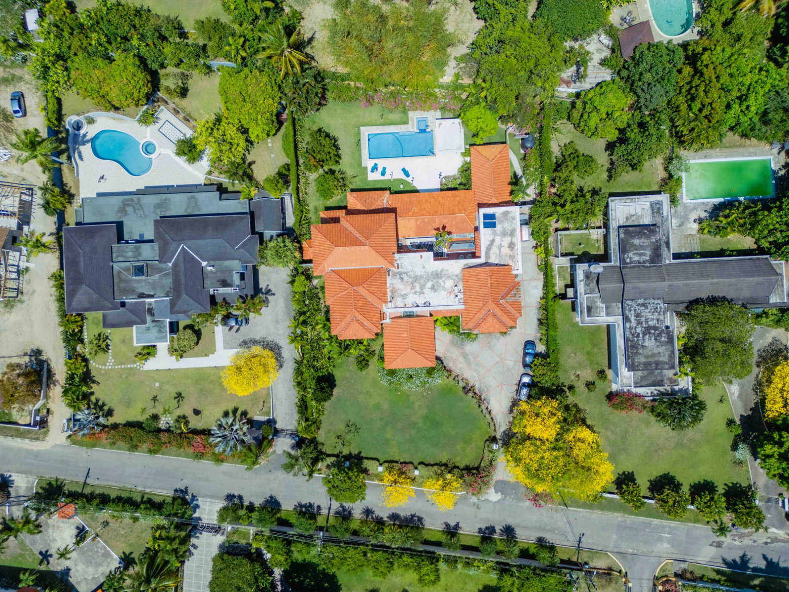 Luxury-6-Bedroom-Home-for-Sale-in-Jacks-Hill-Jamaica Eleventh image of Hyperion Avenue in Kingston 6, St. Andrew, Jamaica - property is For Sale